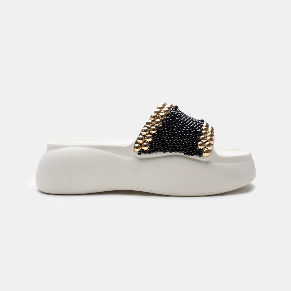 Olimpia Beige, sandalia de plataforma EVA con perlas negras y detalles en tono dorado - vista 5